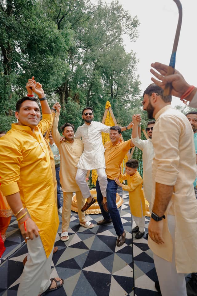 Amit & Anuj — photo 11