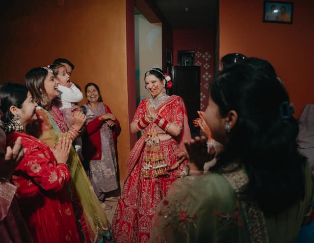 Pratiksha & Sayam — photo 32