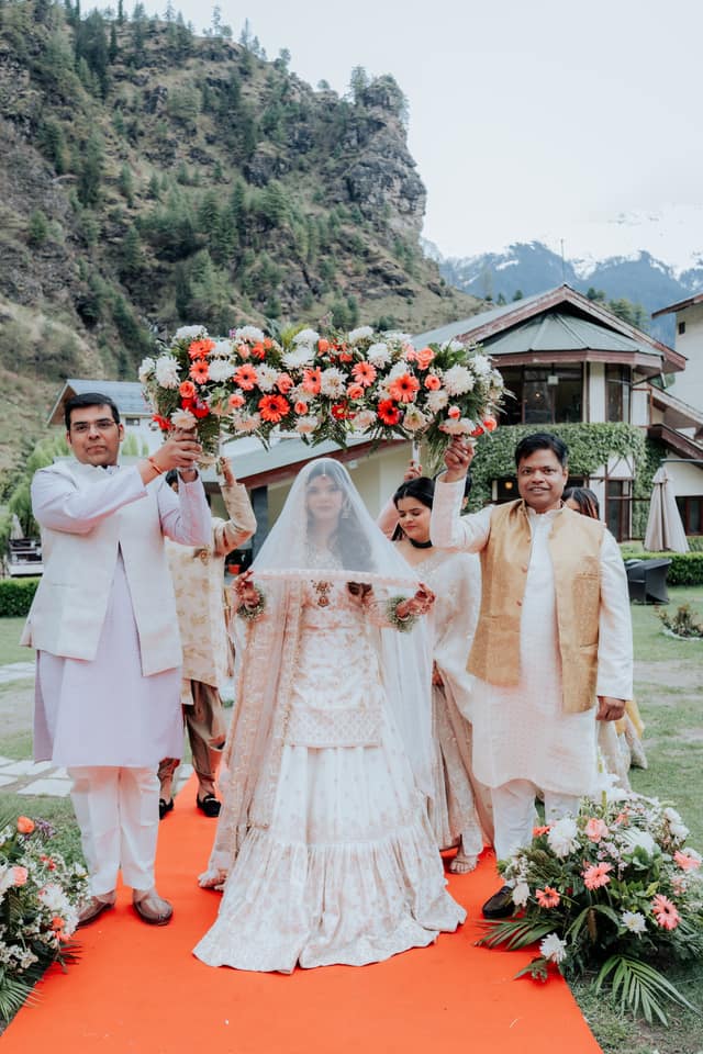 Sofia & Sameer — photo 18