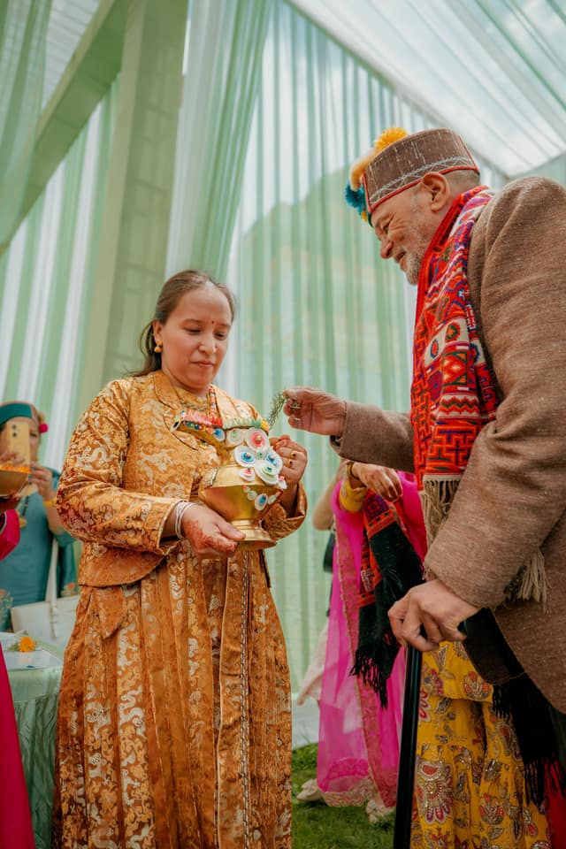Tenzin & Dev — photo 26