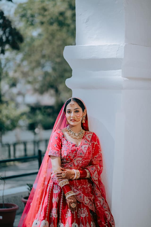 Yogesh & Shivani — photo 21